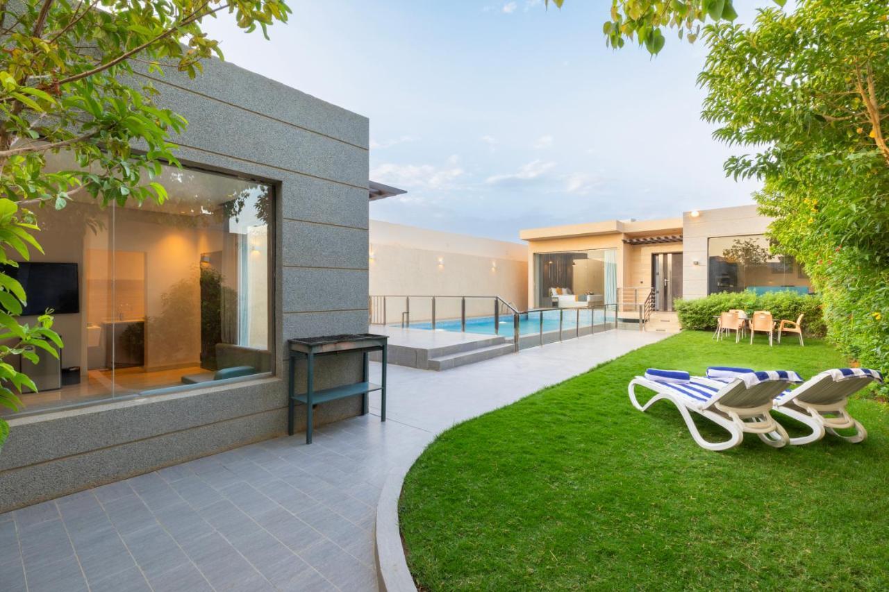 The Corner Hotel Resorts - Riaad Buitenkant foto