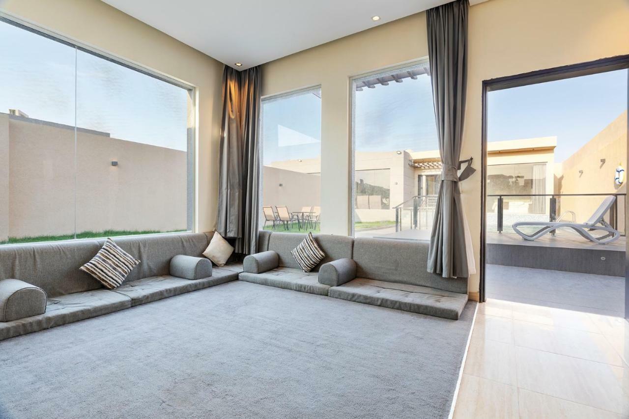 The Corner Hotel Resorts - Riaad Buitenkant foto