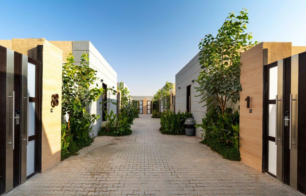 The Corner Hotel Resorts - Riaad Buitenkant foto